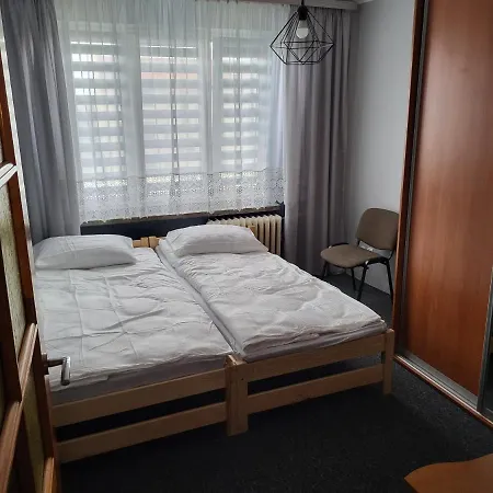 Apartament Sosnowy Z Parkingiem Torun Exterior photo